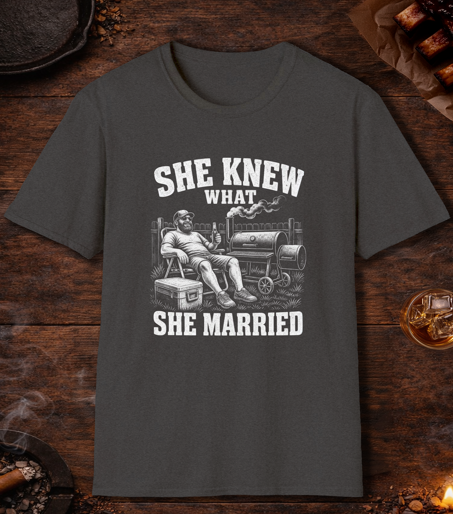 She Knew What She Married T-Shirt - Dark Heather