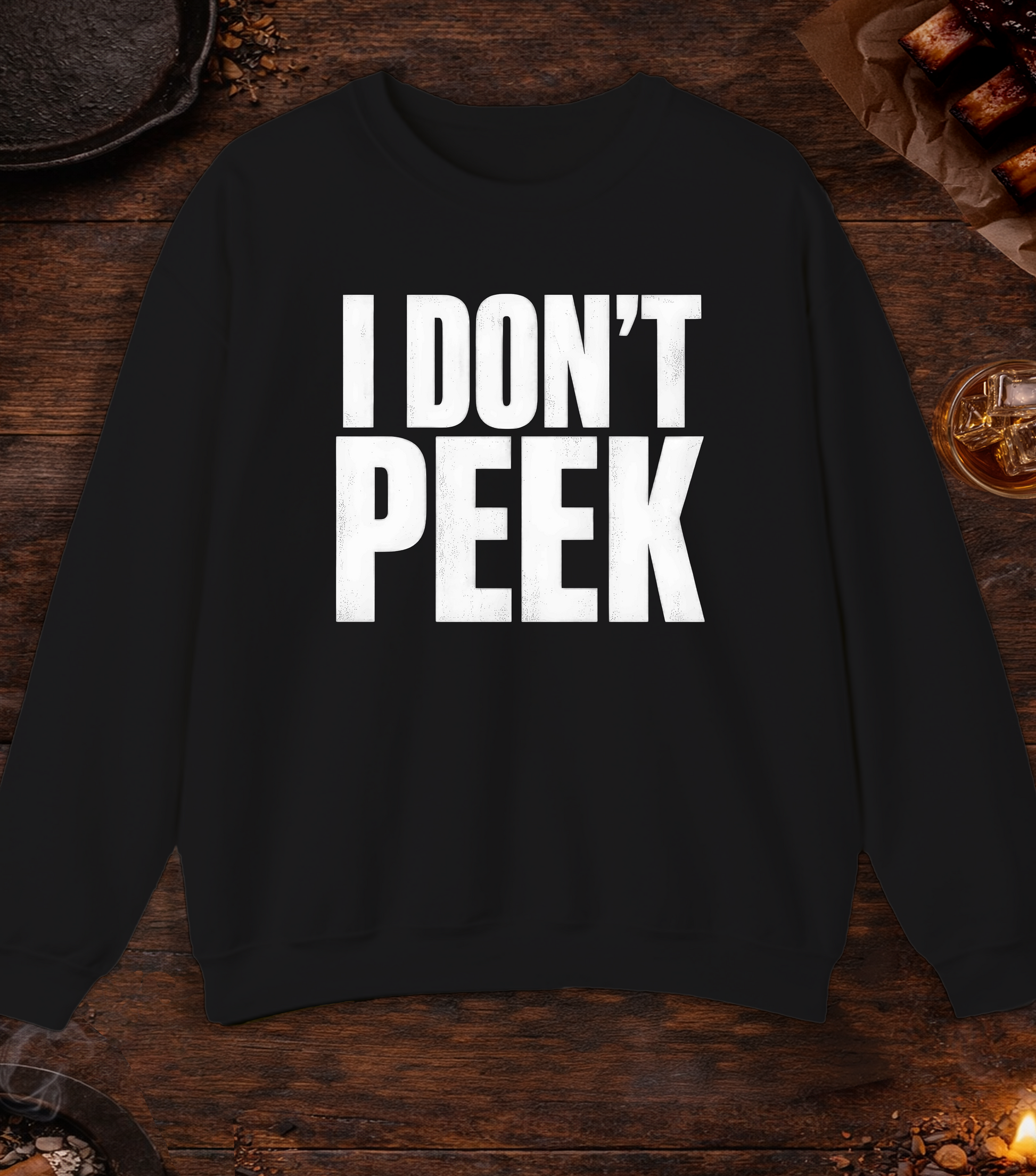 I Don't Peek Crewneck - Black